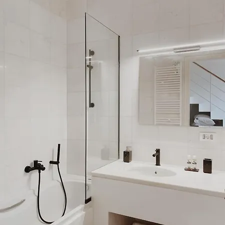 Apart-hotel Kale Kapi Living